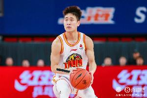 能攻善傳！姜偉澤11中5拿到13分6助 三分8中3