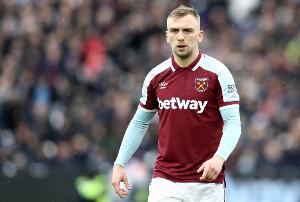 鮑文：我們配得上拿到1分 沒有太多人能在禁區(qū)內(nèi)爭頂時防住我