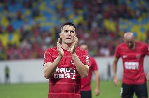 東體解讀新規(guī)：周定洋續(xù)約得降薪 中超在亞冠的競爭力難以改善