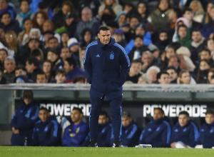 斯卡洛尼：參加世界杯由梅西自己決定，我們支持他的任何選擇