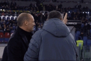 米體：阿萊格里賽前向拉齊奧助教揮手致意和解，兩人上周末曾爭執(zhí)