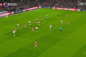 達(dá)洛特破僵！卡塞米羅打門被達(dá)洛特?fù)跸拢笳咦プ】論蹴槃?shì)破門