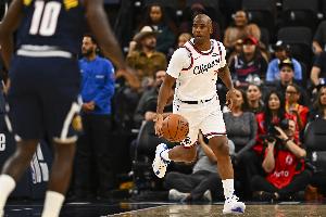 阿里納斯：快船滾出LA 你們還有球迷只因票價(jià)低得像上世紀(jì)的妓院