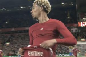 連續(xù)8場球荒！?；倏思境?場3球，脫衣染紅后12場1球+近8場0球