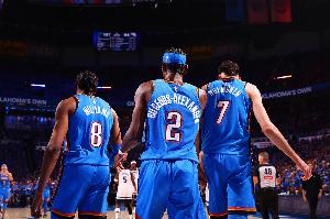 追夢：對現(xiàn)在的雷霆來說 相比追逐73勝更重要的是爭奪總冠軍！