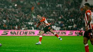 桑德蘭中場：客平利物浦讓我們自豪，現(xiàn)在更有信心面對曼城