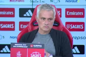 穆帥：比賽和評論是兩回事，若我是評論員也會干得很好且更尊重人