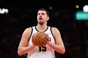 強(qiáng)勢(shì)反彈！約基奇第三節(jié)7中7獨(dú)得19分 三節(jié)砍下29分7板7助