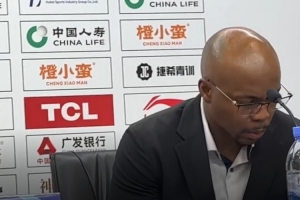 力克遼寧！廣州主帥：為隊員感到非常自豪 節(jié)奏控制做得不錯