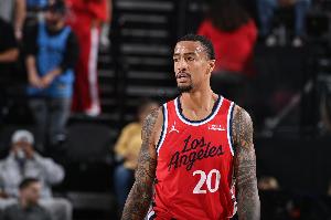 事實證明快船爛和保羅無關！弱側沒籃是根源 強側圍剿登卡隨便贏