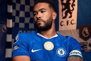 詹皇！切爾西官方：里斯·詹姆斯當(dāng)選11月隊(duì)內(nèi)最佳球員