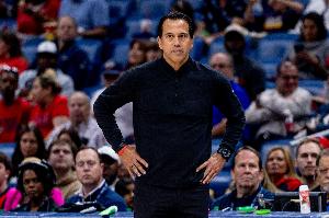 斯波談最后一攻：鮑威爾的跑動(dòng)路線與阿德巴約預(yù)判出現(xiàn)了偏差