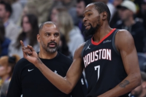 鍵盤(pán)俠|KD交易就是打劫！火箭復(fù)興應(yīng)記狄龍一功！卡皇plus依舊強(qiáng)