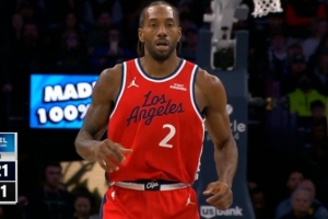 率先發(fā)力！小卡弧頂三分命中 快船領(lǐng)先森林狼兩位數(shù)