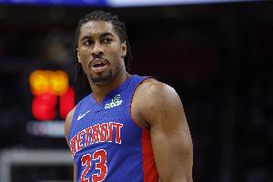 艾維：重回賽場是漫長的征程 會(huì)一步一個(gè)腳印珍惜每一天