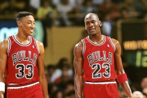 皮蓬談歷史首發(fā)5人組：喬丹、魔術師、賈巴爾、郵差、自己