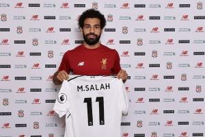 2017年25歲薩拉赫4200萬加盟利物浦，8年半420場貢獻(xiàn)250球116助