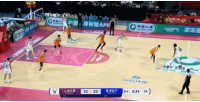多點(diǎn)開花！劉錚反擊得手后弗格打成2+1 上海轟出14-4攻擊波