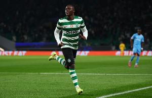 青春風(fēng)暴！記錄報(bào)：葡體主帥計(jì)劃讓18歲若昂·西蒙斯和昆達(dá)戰(zhàn)拜仁