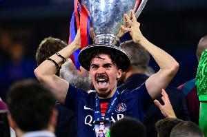 維蒂尼亞：恩里克可能對我影響最大 金球第三？集體獎(jiǎng)項(xiàng)更有價(jià)值