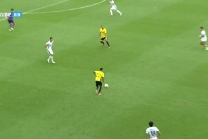 看懵逼了??！廣州豹防守低級失誤，南通支云笑納大禮