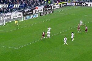 尤文逃過一劫！亞當(dāng)斯殺入禁區(qū)勁射！迪格雷戈里奧神撲！