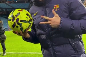 依舊頂級(jí)！萊萬(wàn)回歸首發(fā)上演帽子戲法，賽后帶走比賽用球