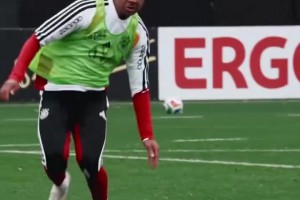 你的關(guān)注點是誰？德國國家隊的訓(xùn)練日常！