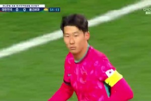 亞洲一哥無解腳法！孫興慜十分角任意球打破僵局