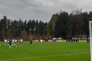 意大利射門(mén)訓(xùn)練，最后一輪得贏挪威9球才能直接出線