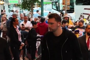 庫里：穿上科比的鞋！我今晚真的被賦予了能量！