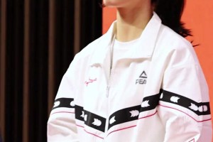 哈登：大師給我算算吧，我到底跟誰八字不合？！