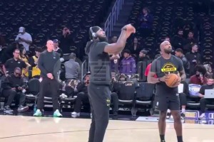 波特蘭記者：假如當(dāng)時(shí)不選楊瀚森，你選別人回來也是沒時(shí)間上場！