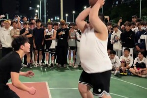 17歲就暗戀上未來的老婆！姚明當(dāng)年是怎么追求葉莉的？