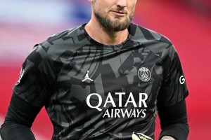 味真足！內(nèi)馬爾上廁所從不關(guān)門，之前被隊友整怕了啊??