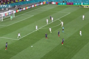 足球氛圍是真的濃郁！AC米蘭又將迎來一位多年的死忠球迷！