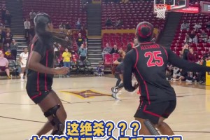 這神仙絕殺？！？金發(fā)姑娘起碼一周聽不進(jìn)課！