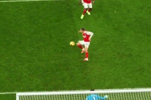 用張路的話來形容戳薩：關(guān)鍵時候出現(xiàn)在關(guān)鍵地方給對手致命一擊