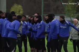 賽前：帕爾默回歸蹦蹦跳跳好大笑聲??球隊(duì)氛圍比以往更加興奮