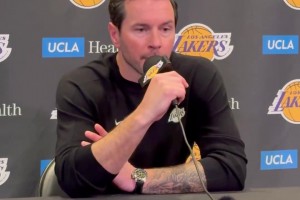 雷迪克：5.3萬美元的獎(jiǎng)金是一大筆錢！一旁的海斯頻頻點(diǎn)頭表示同意