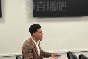 來自前隊(duì)友惡搞??鐵林提問斯普利特：我是怎么教你當(dāng)教練的？