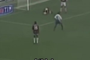 這誰敢擋?。“偷偎箞D塔看自己經(jīng)典的小禁區(qū)任意球爆射！