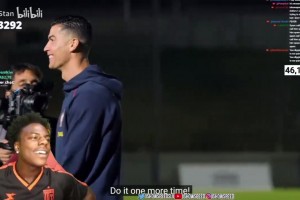 被驚呆了??！甲亢哥不敢相信C羅擊敗機器人守門員