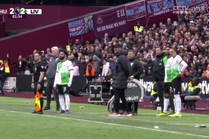 再次替補！薩拉赫上次英超替補是去年4月，當時與克洛普發(fā)生爭執(zhí)