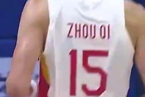 杜鋒曾在綜藝上怒噴球員：累了！誰不累！40秒3個來回堅持不了