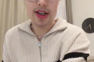 李月汝曬搞怪視頻：你眉目如當(dāng)年，流轉(zhuǎn)我心間??