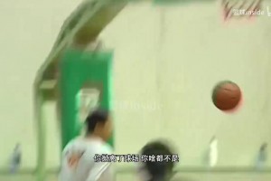 當年中國男籃訓練有多刻苦？劉玉棟：累到不想吃飯，只想睡覺！