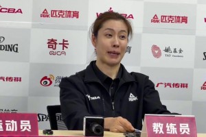 ??陳曉佳真的越看越漂亮！