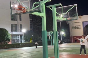 ??我可以用狄龍式防守你嗎？