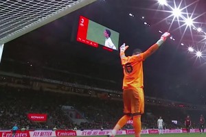 邁尼昂在11月的精彩表現(xiàn)，吧友們認(rèn)為哪次的撲救最精彩？